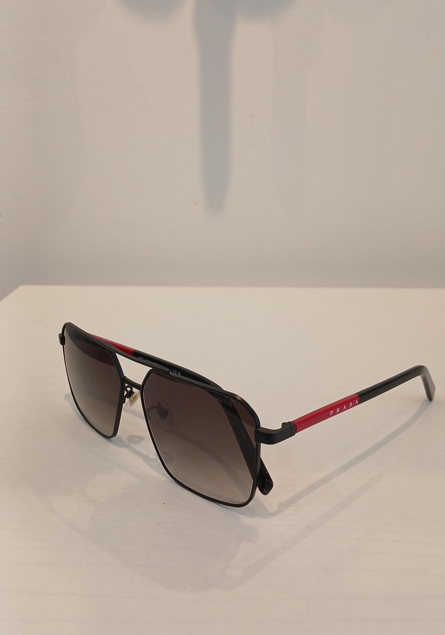 DESIGNER PRADA OPSA50S