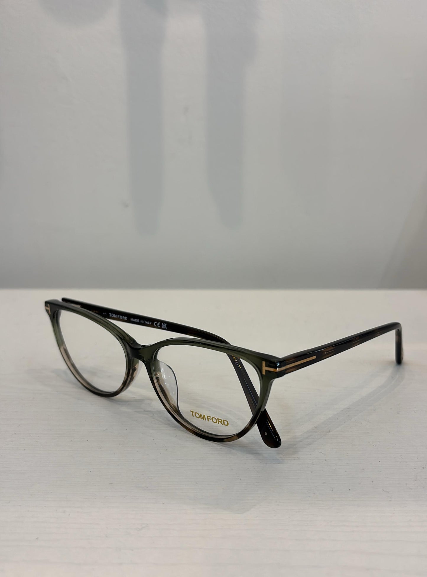 DESIGNER TOM FORD TF6005