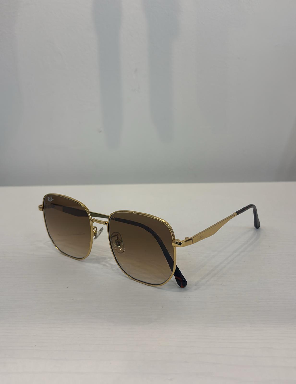 RAY-BAN RB3713D