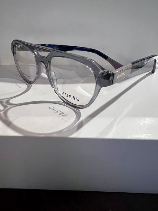 Guess 9001 C2