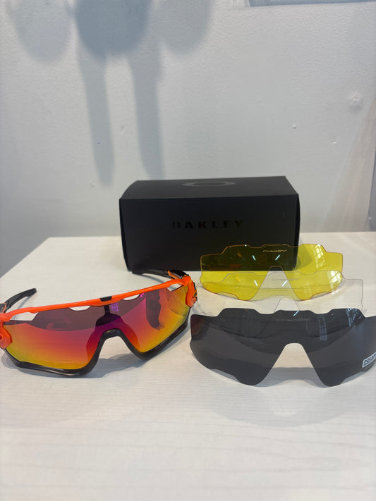 DESIGNER OAKLEY ORANGE JAW BREAKER