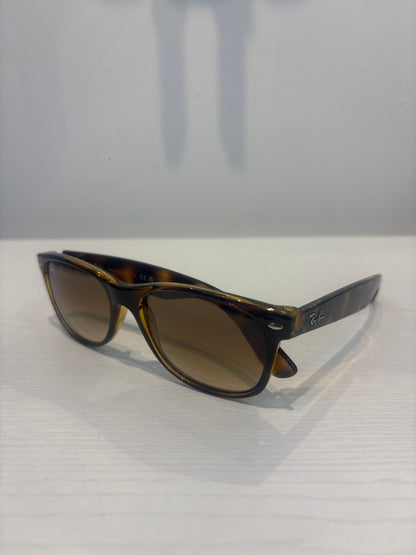 RAY-BAN RB2132 NEW WAYFARER 710