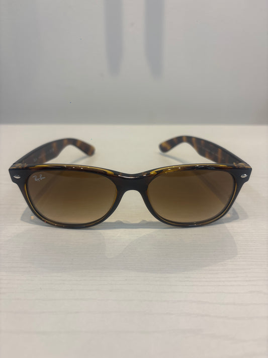 RAY-BAN RB2132 NEW WAYFARER 710