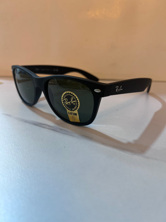 RAY-BAN NEW WAYFARER BLACK GREEN MATTE