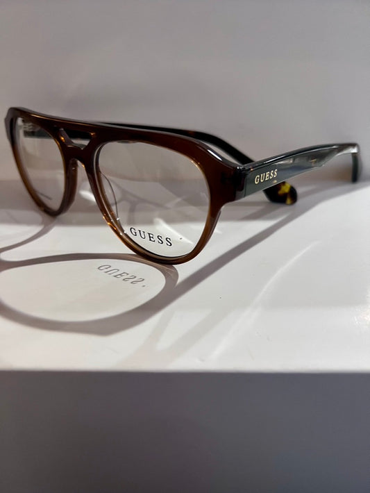 Guess 9001 C4