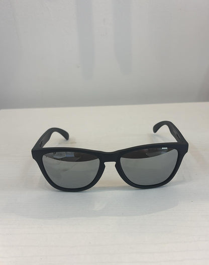 DESIGNER OAKLEY