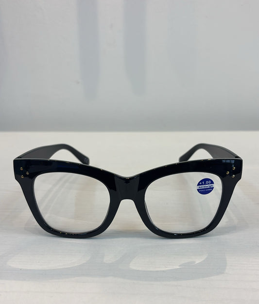 READERS PIXEL PERFECT