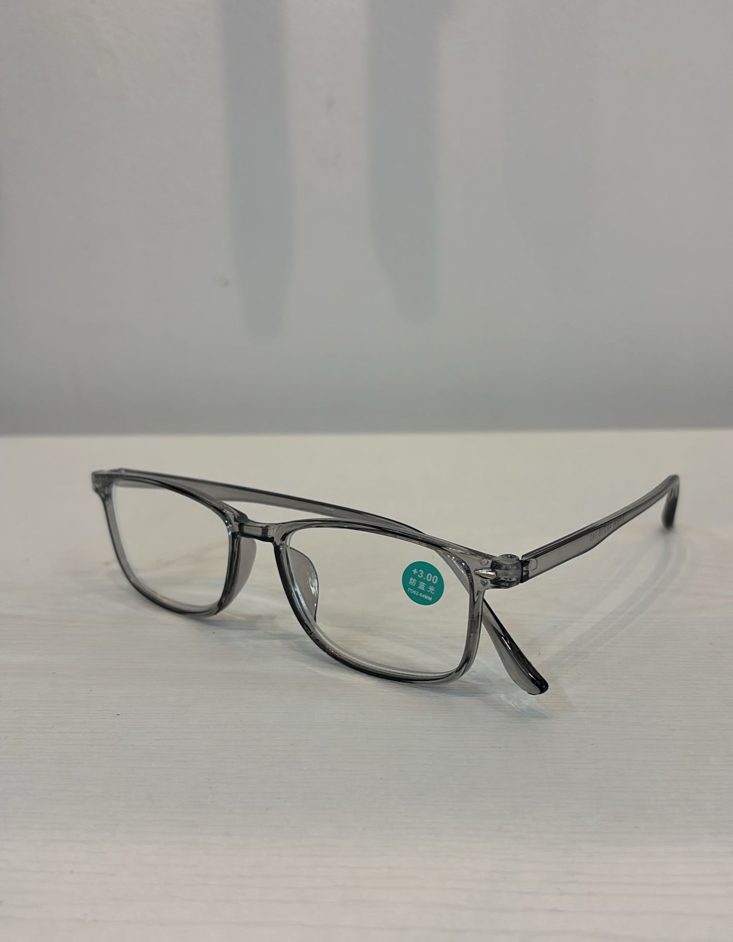 READERS CLASSIC BLUE LIGHT