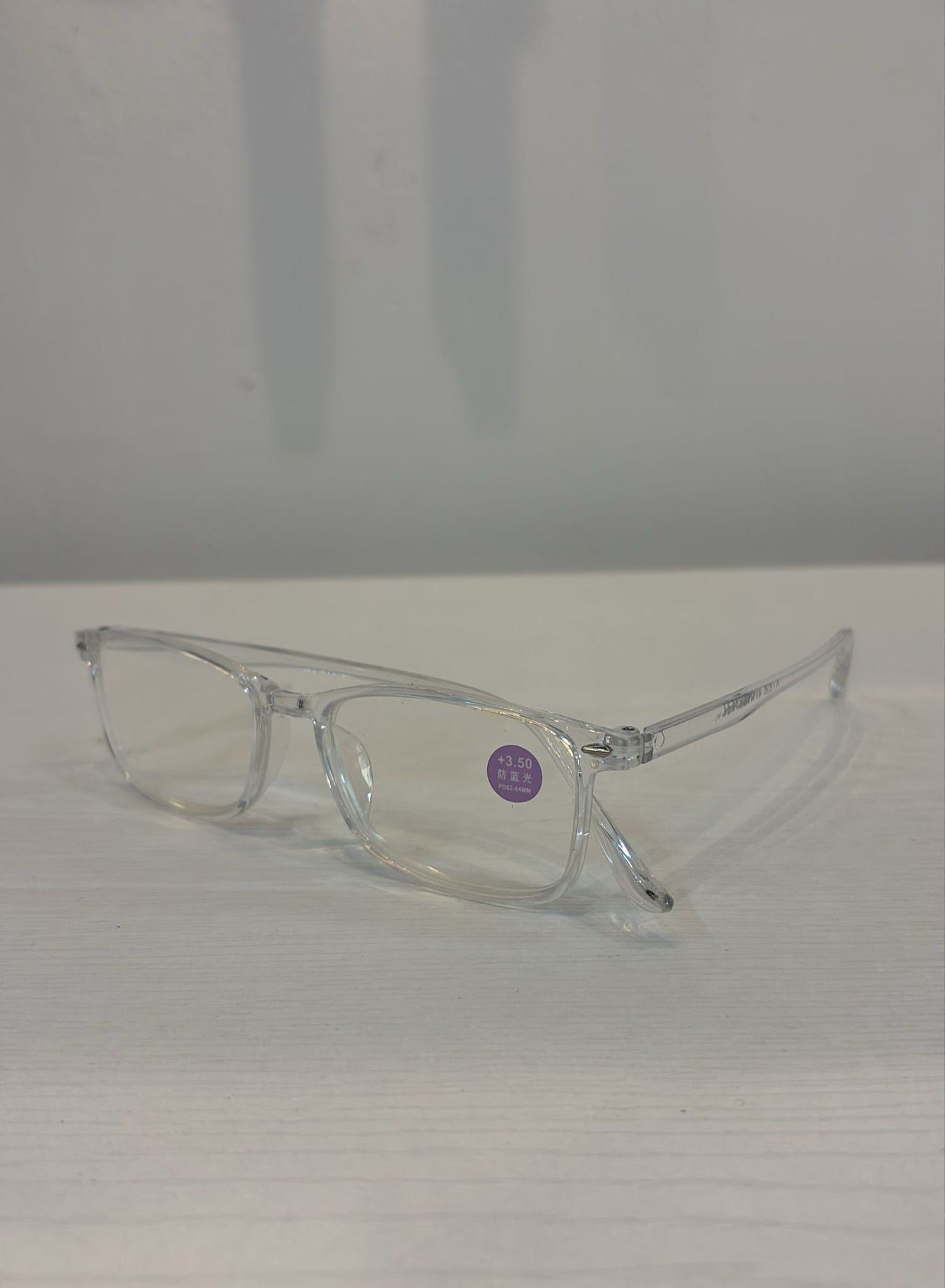 READERS CLASSIC BLUE LIGHT