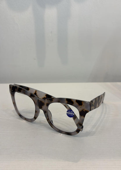 READERS PIXEL PERFECT