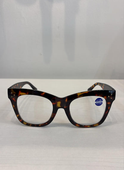 READERS PIXEL PERFECT