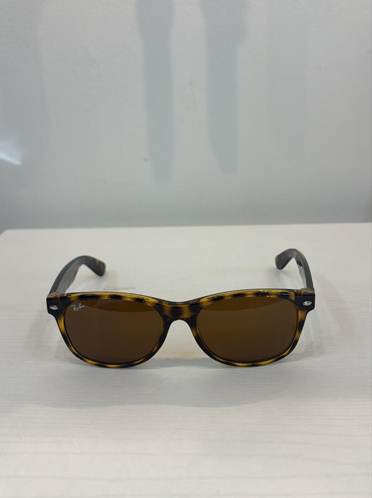 RAY-BAN RB2132 NEW WAYFARER 701